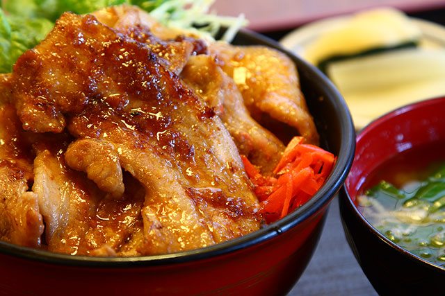 みそ豚焼肉丼